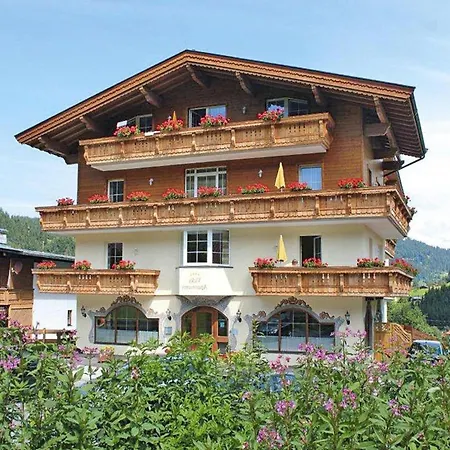 Apartment In Kitzbuehel Alps With Wellness Area Wildschoenau