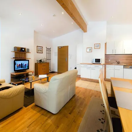 In Kitzbuehel Alps With Wellness Area Apartment