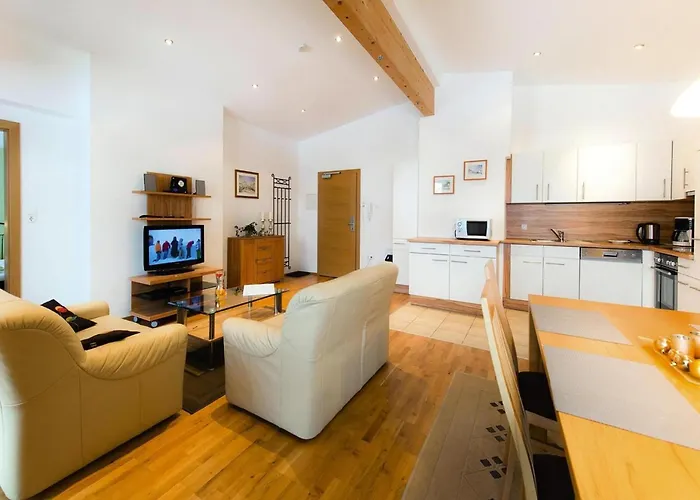 In Kitzbuehel Alps With Wellness Area شقة