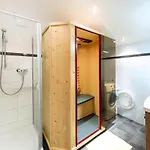 In Kitzbuehel Alps With Wellness Area شقة