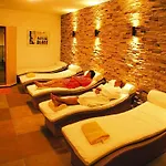 شقة In Kitzbuehel Alps With Wellness Area *