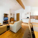 In Kitzbuehel Alps With Wellness Area شقة